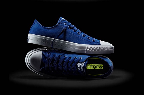 blue chuck taylor 2