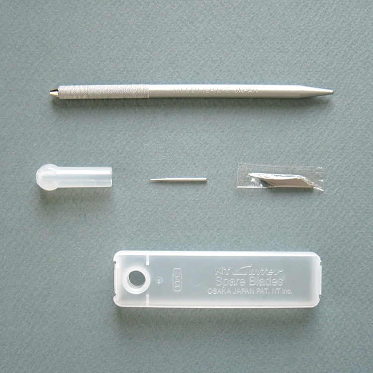 NTカッター細軸6ミリ　細かな切り抜き用カッター　替え刃