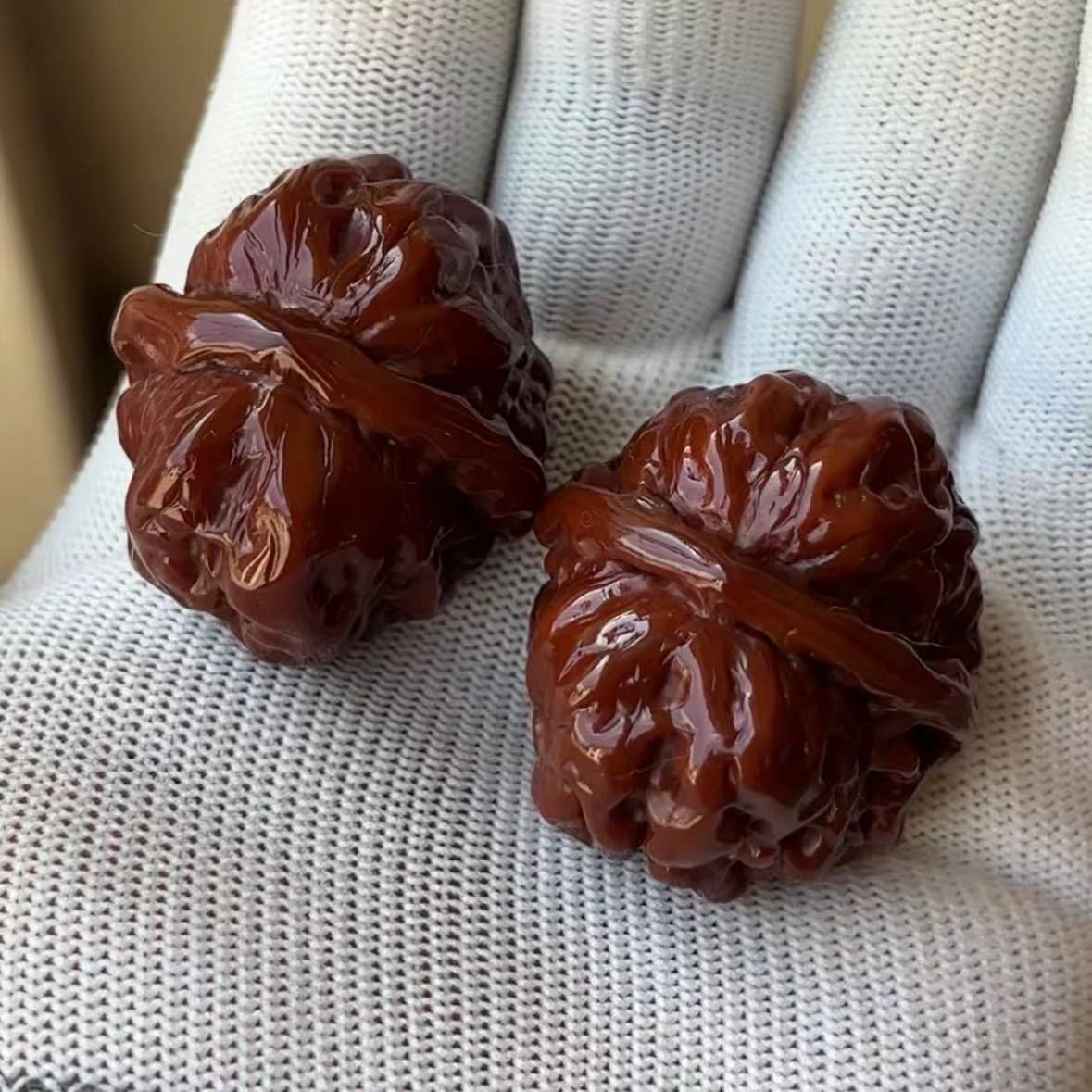 玉化延慶金蟾蛤蟆頭精對有腿眼文玩核桃手把件包漿牛津紅回血核桃h711