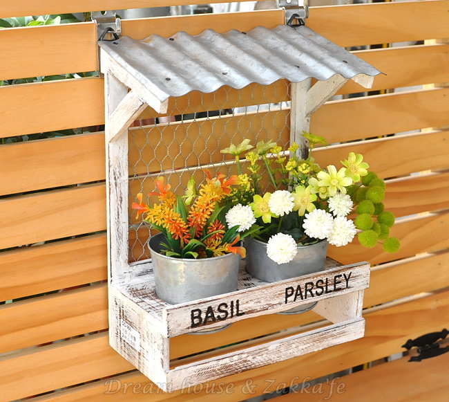 Zakka 鄉村風木製仿舊復古可掛式屋簷造型花架 附2個馬口鐵盆 Zakka Fe Zakkafe直營店 樂天市場rakuten Zakka 鄉村風木製仿舊復古可掛式屋簷造型花架 附2個馬口鐵盆 Zakka Fe Zakkafe直營店 樂天市場rakuten
