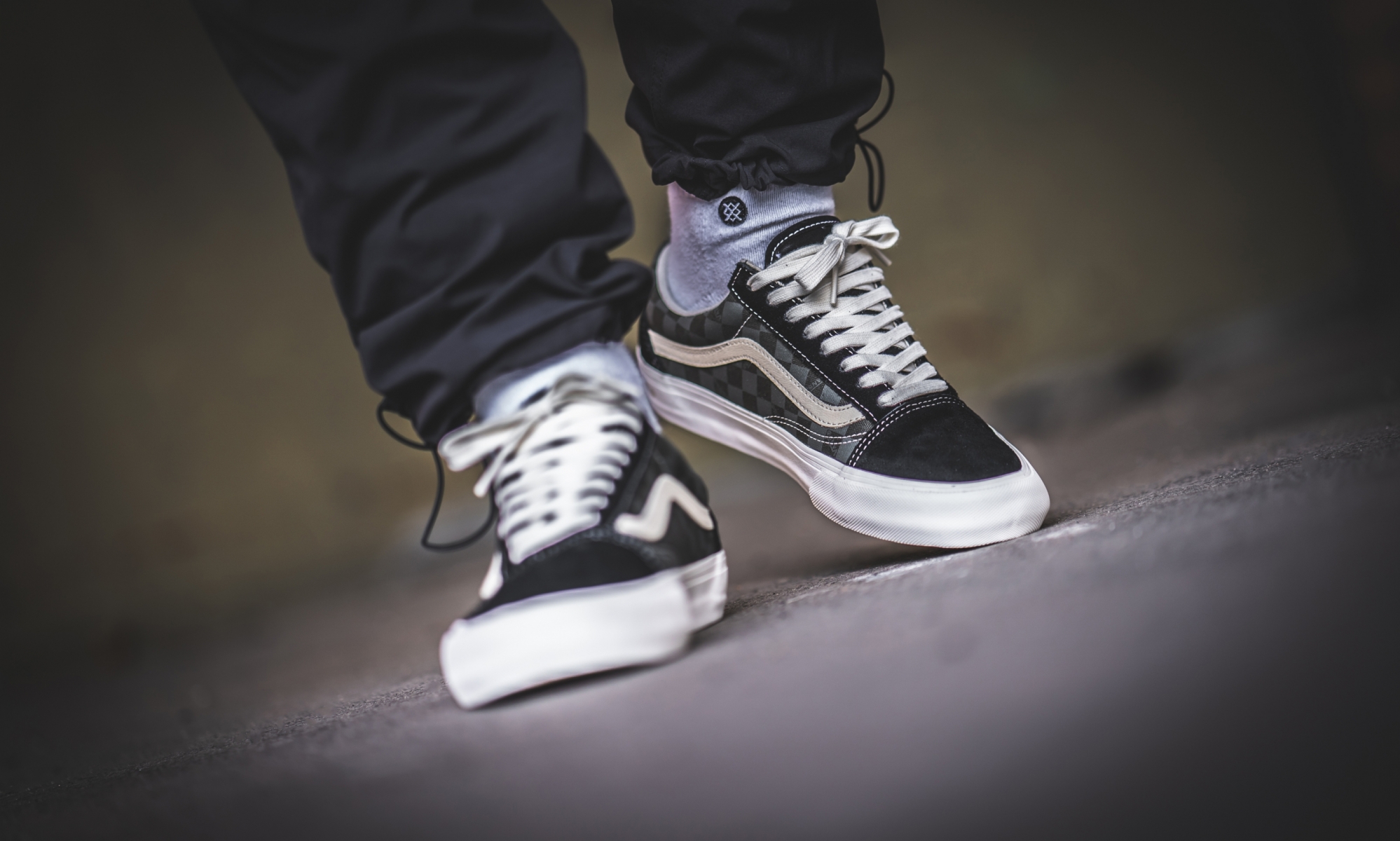 vans old skool forest night